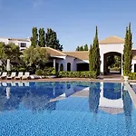 Pine Cliffs Village 5* Αλμπουφέιρα