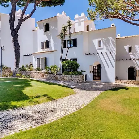 Pine Cliffs Village Hotel Albufeira