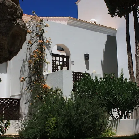 Ξενοδοχείο Pine Cliffs Village 5*