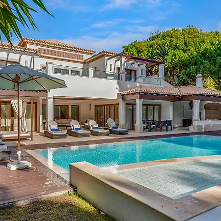 Ξενοδοχείο Pine Cliffs Village 5*