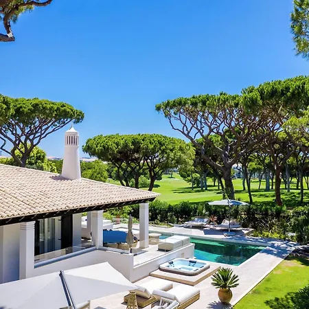 Pine Cliffs Village Ξενοδοχείο 5*