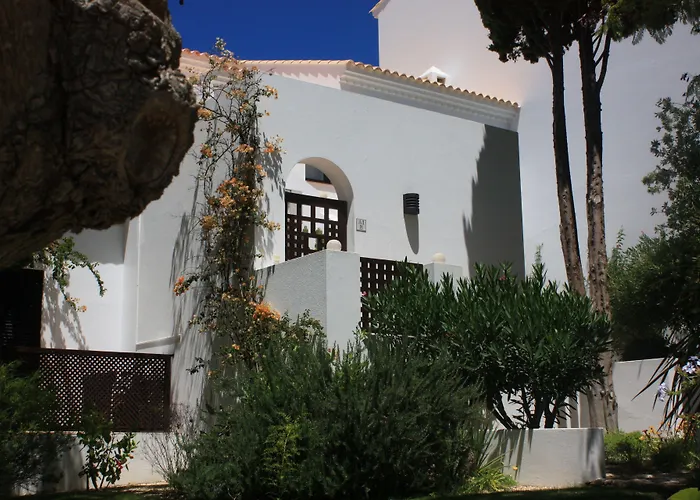 호텔 Pine Cliffs Village 5*