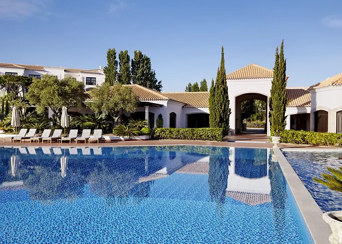 Pine Cliffs Village 5* Albufeira