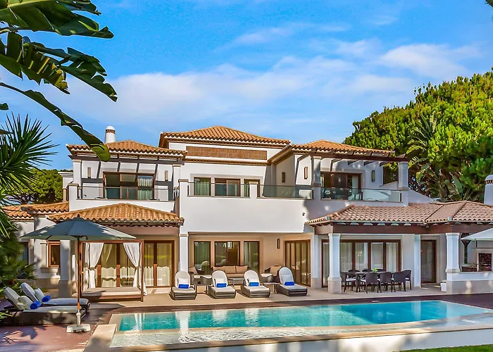 Pine Cliffs Village 5*