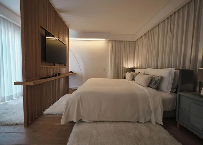 Hotel Pine Cliffs Village 5*