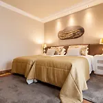 Pine Cliffs Village ホテル 5*