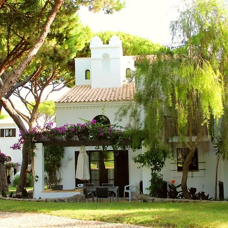 Pine Cliffs Village
