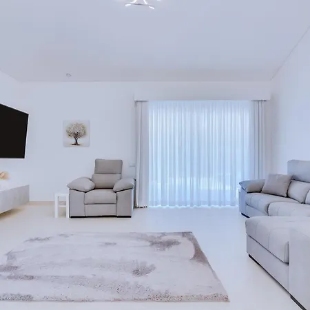 Pine Cliffs Village Hotel Albufeira