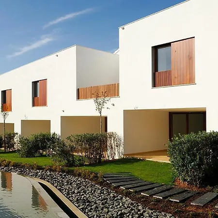 Pine Cliffs Village 5* Albufeira