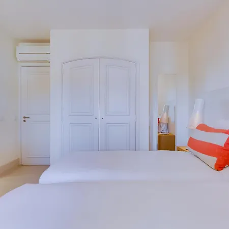 Pine Cliffs Village 5*