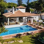 Pine Cliffs Village 5*