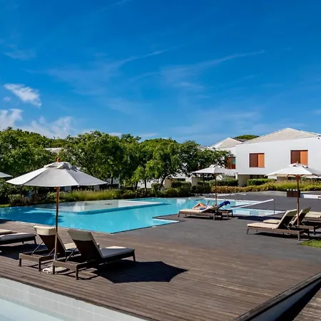 Pine Cliffs Village 5*