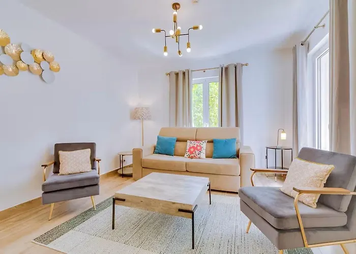 Pine Cliffs Village Szálloda 5*