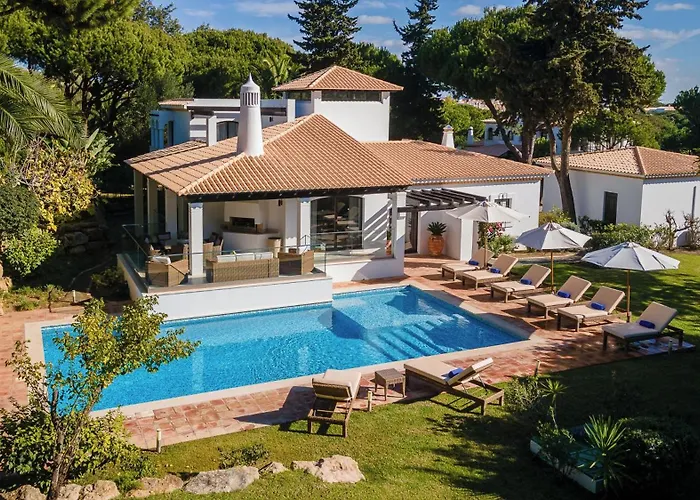 Pine Cliffs Village 5*